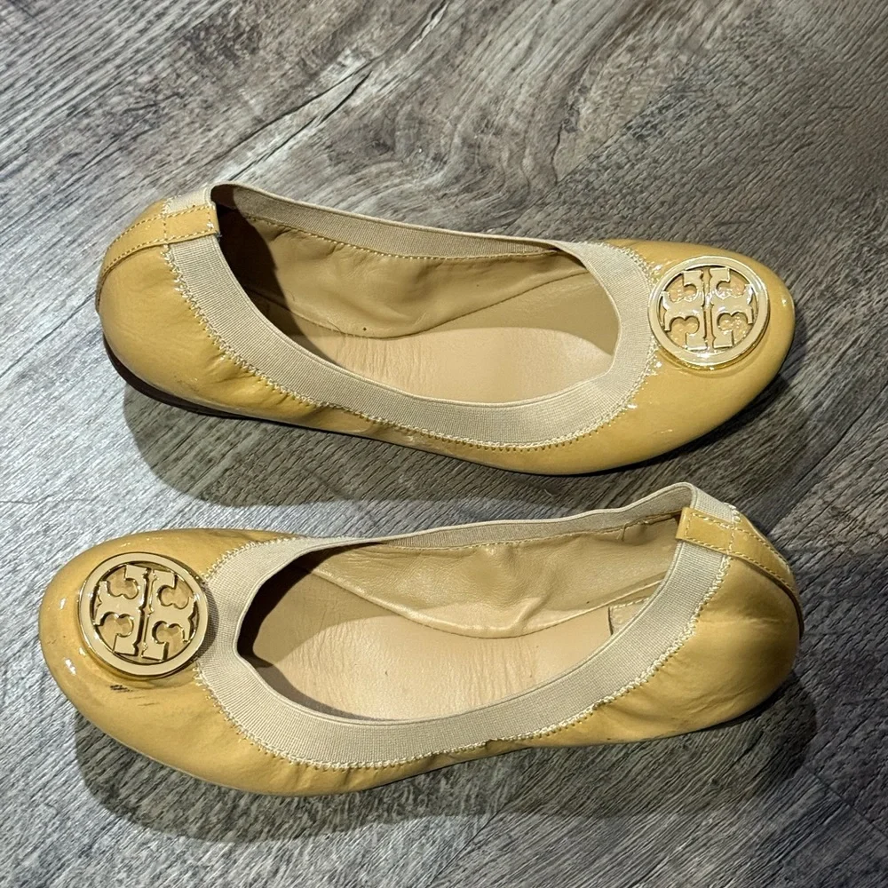 Tory Burch Women's Gold‎ Ballet Flats